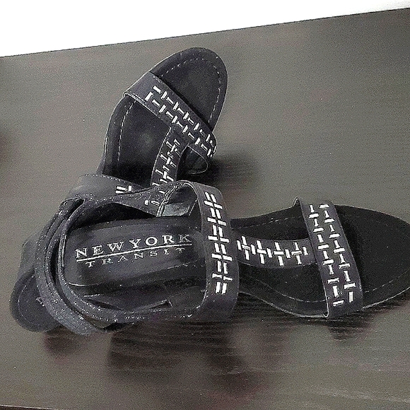 Black sandals - Picture 4 of 4